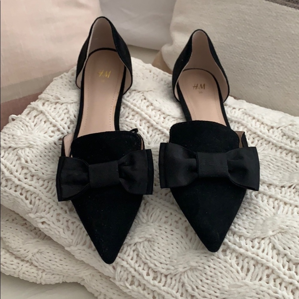 H&M Black Bow Pointy Flats